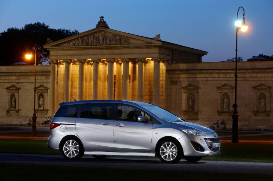  Mazda5 2011 года  (фото 36 из 184)